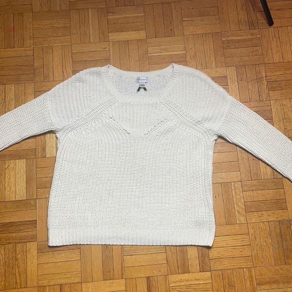 Dynamite woman beige sweatshirt. - Picture 1 of 6